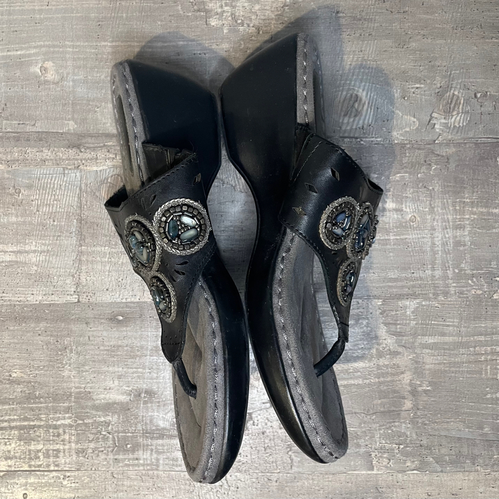 Women Croft&Barrow Leather Solesenseability Slip-On Wedge Sandals Black Sz 8 - Picture 4 of 8